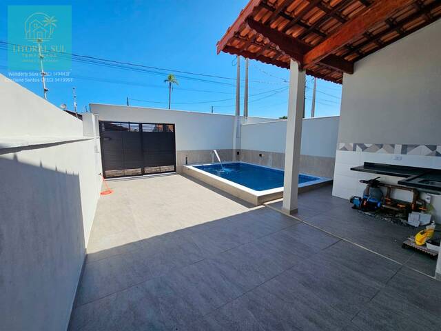 Casa para Venda em Itanhaém - 4