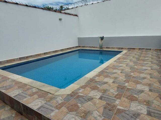 Casa para Venda em Mongaguá - 3