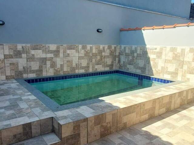 Casa para Venda em Mongaguá - 2