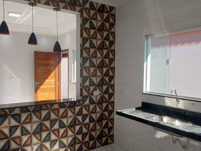 #CA035 - Casa para Venda em Mongaguá - SP