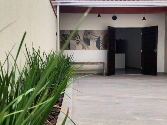 Casa para Venda em Mongaguá - 2
