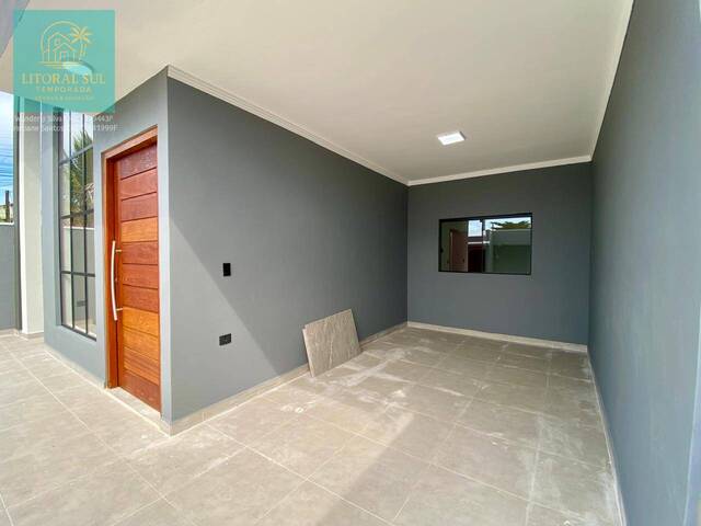 Casa para Venda em Mongaguá - 3