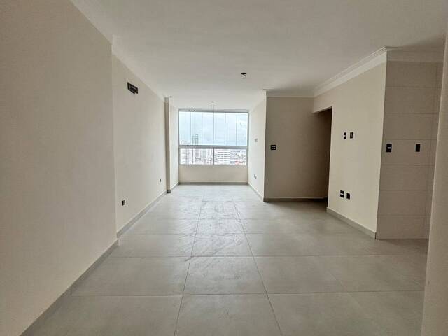 Apartamento para Venda em Praia Grande - 5