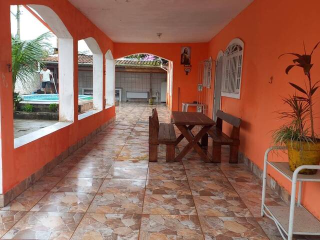 Casa para Venda em Mongaguá - 2