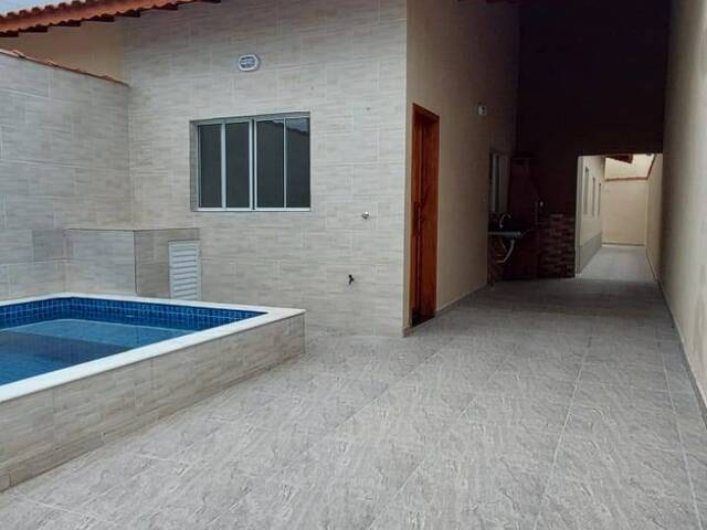 #CA090 - Casa para Venda em Mongaguá - SP