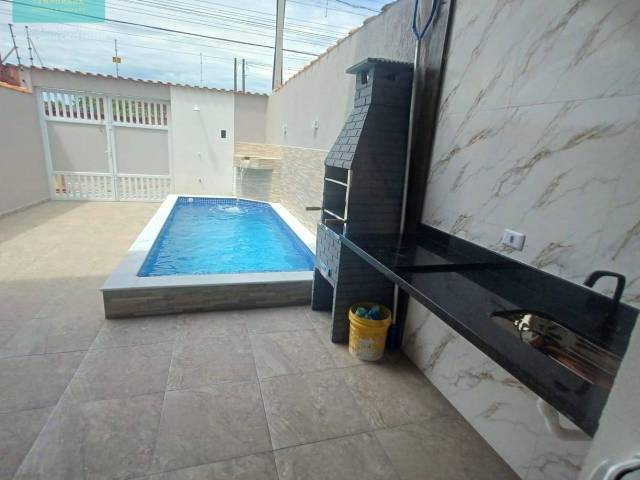 #CA0101 - Casa para Venda em Mongaguá - SP