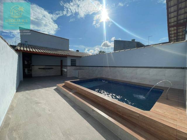 #CA0103 - Casa para Venda em Mongaguá - SP